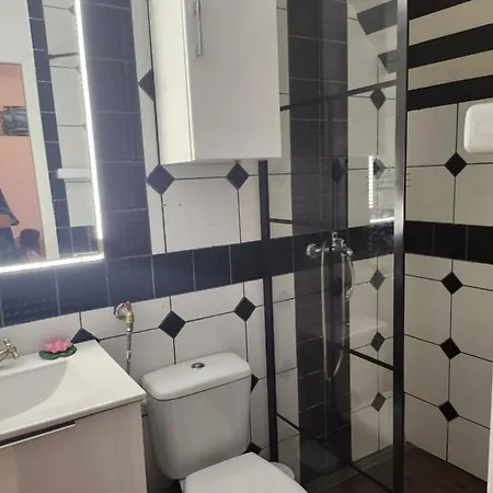 Zu Hause Apartament Gruia